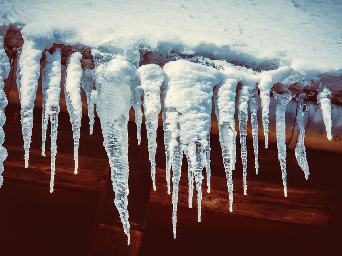 roof ice dams in anchorage prevention